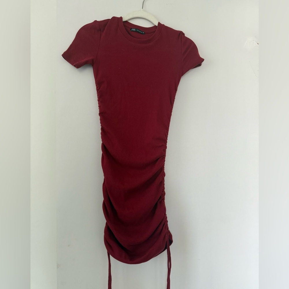 Zara Red Ribbed Ruched Mini Dress - Picture 2 of 5